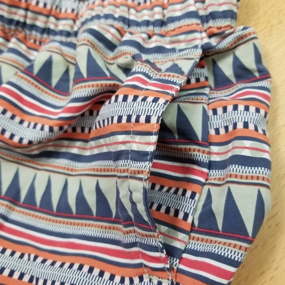 Patagonia Barely Baggies Shorts Women's Size Large Belay Stripe Desert Sage - Picture 8 of 12